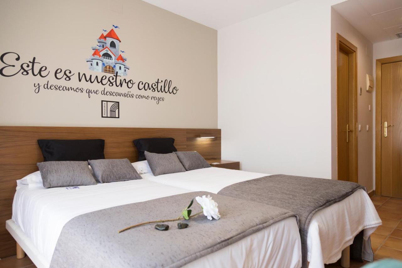 Hostal Pradaria Asador & Alojamiento Arcas Extérieur photo