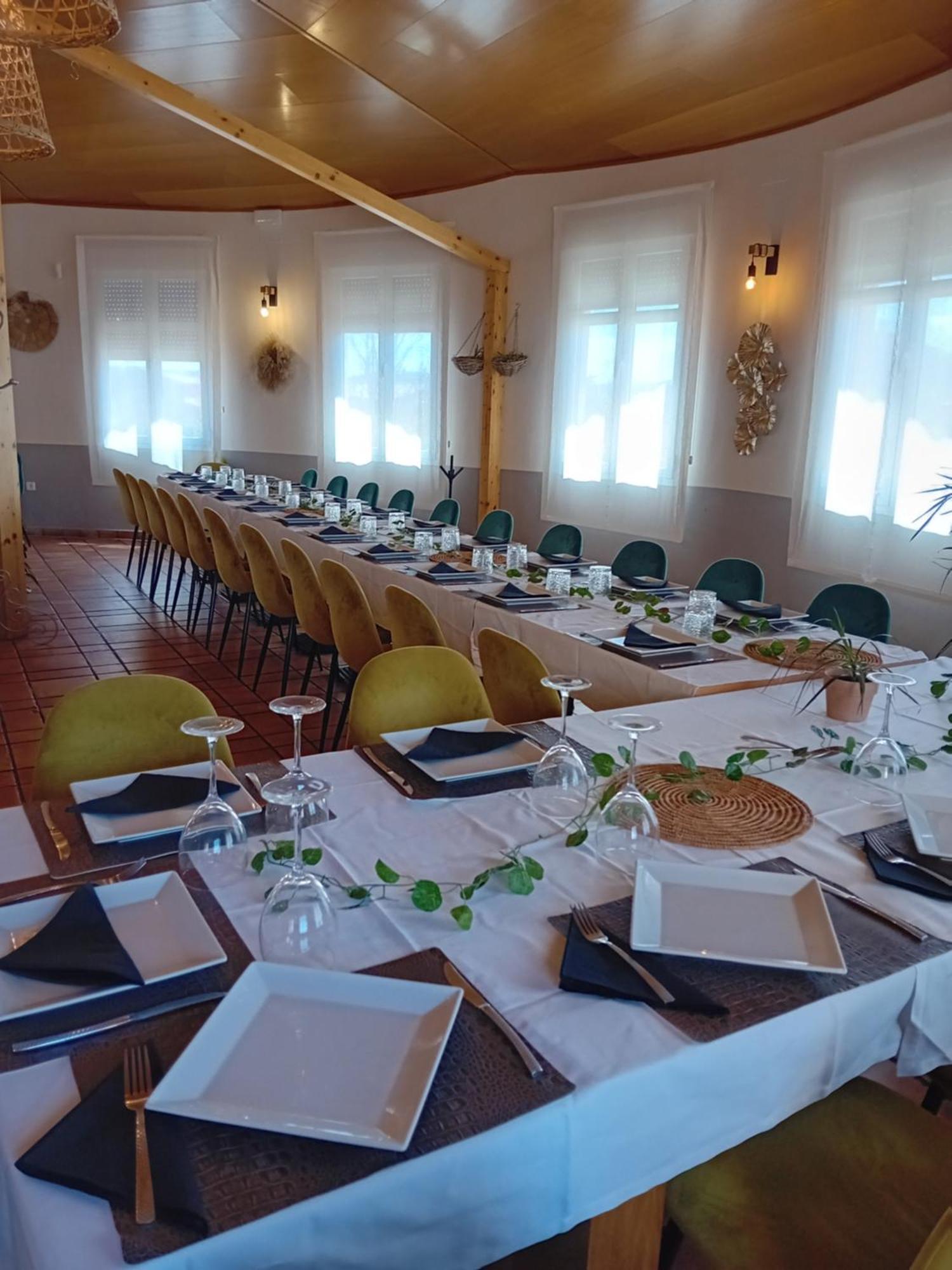 Hostal Pradaria Asador & Alojamiento Arcas Extérieur photo